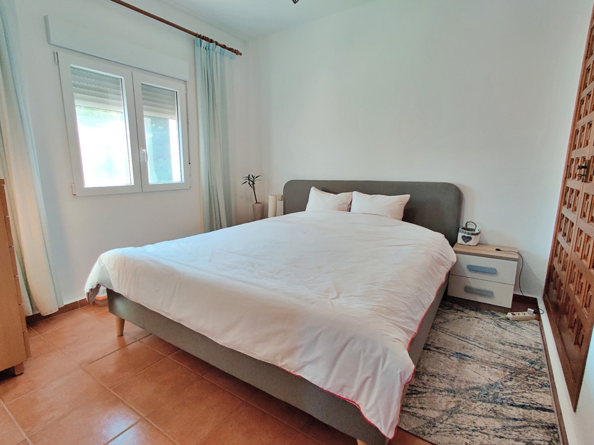 Se vende Villa - Chalet de 4 dormitorios en Costa Blanca, Alicante, España