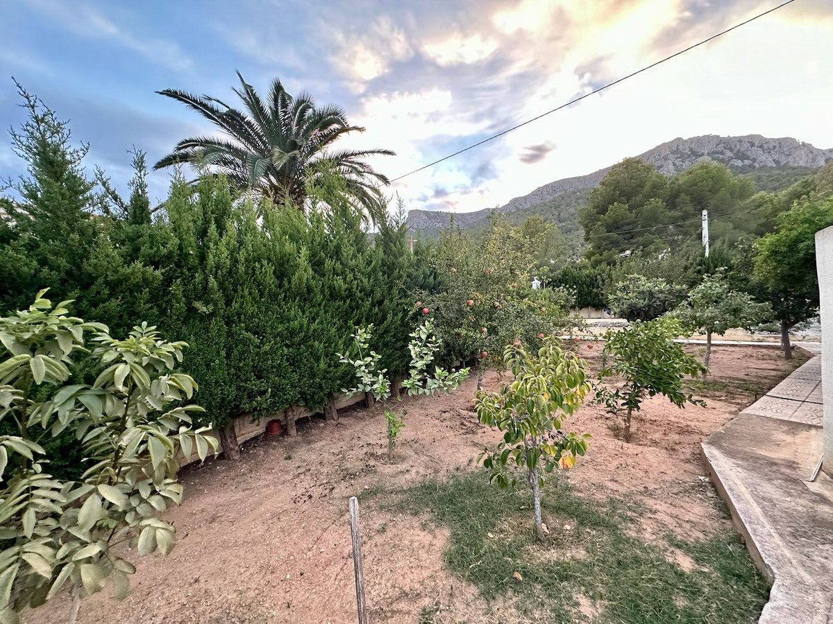 Se vende Villa - Chalet de 4 dormitorios en Costa Blanca, Alicante, España