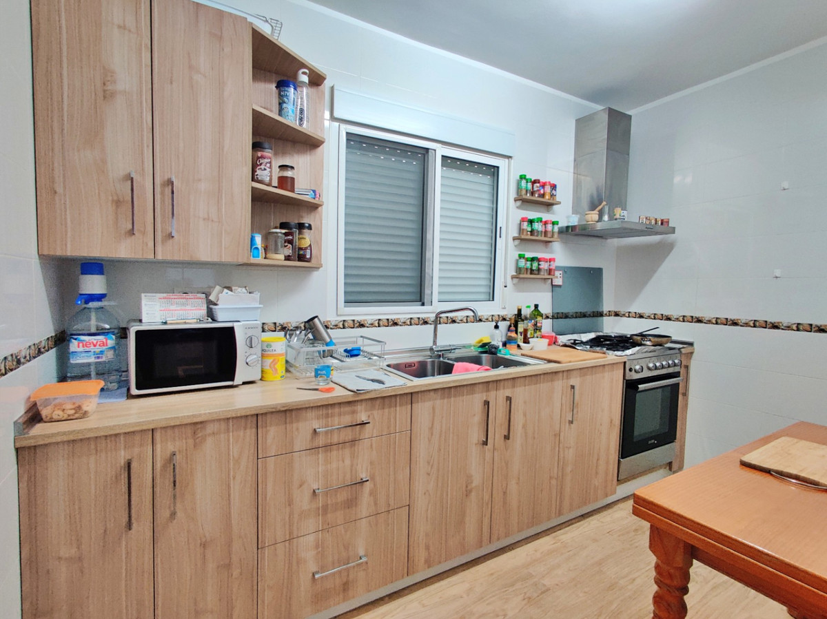Se vende Villa - Chalet de 4 dormitorios en Costa Blanca, Alicante, España