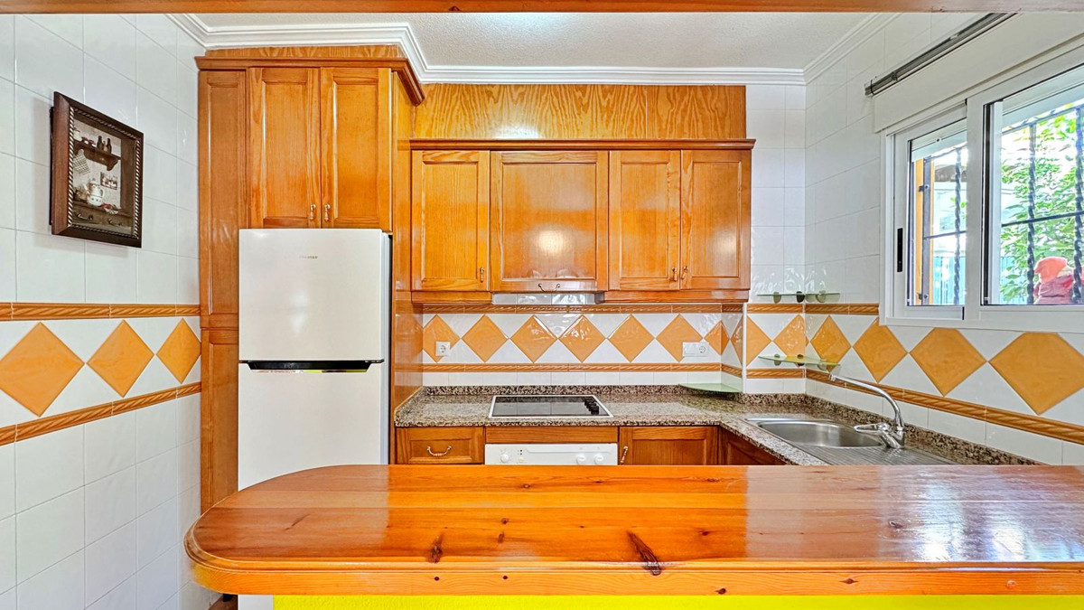 Se vende Adosada de 2 dormitorios en Costa Blanca, Alicante, España
