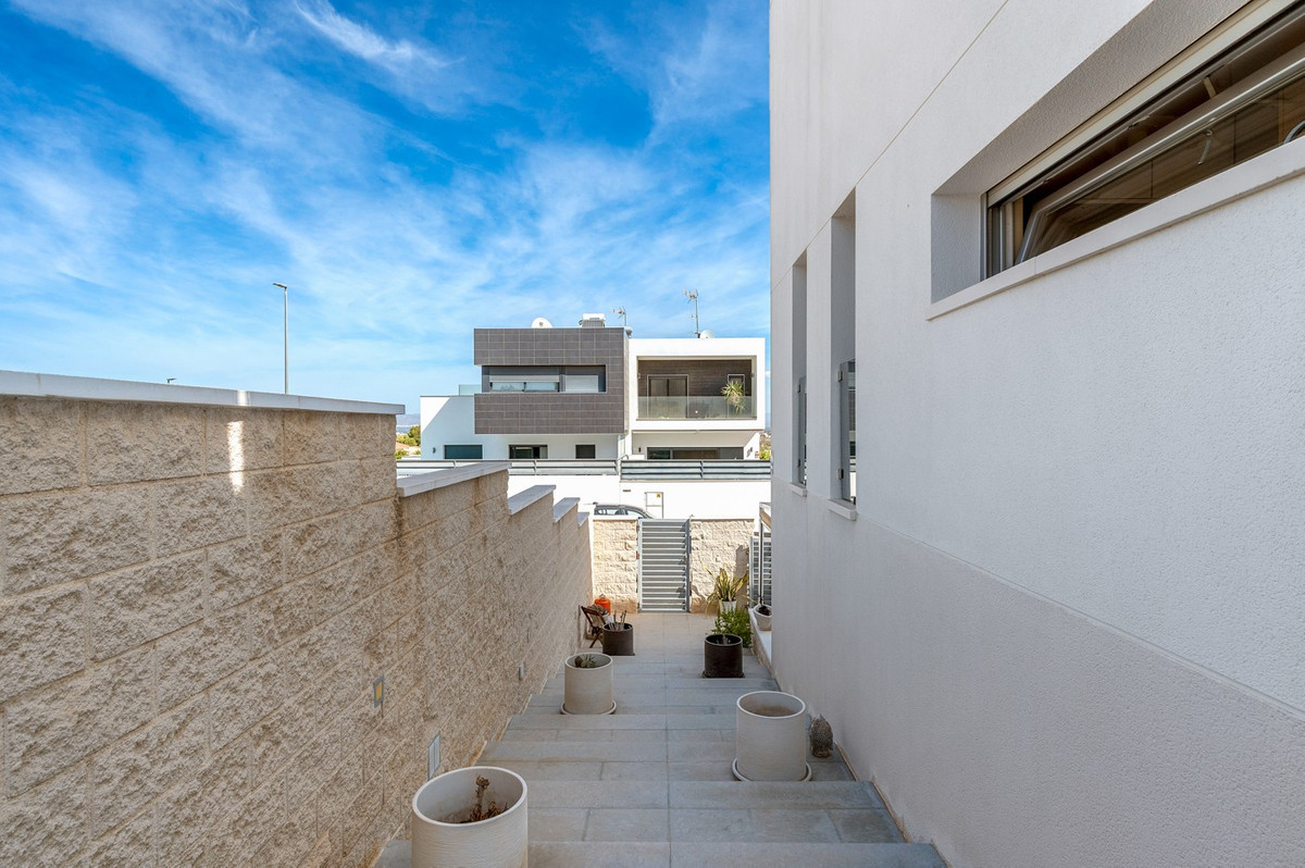 2 Bed Townhouse for sale in Benijofar Costa Blanca, Alicante, Spain