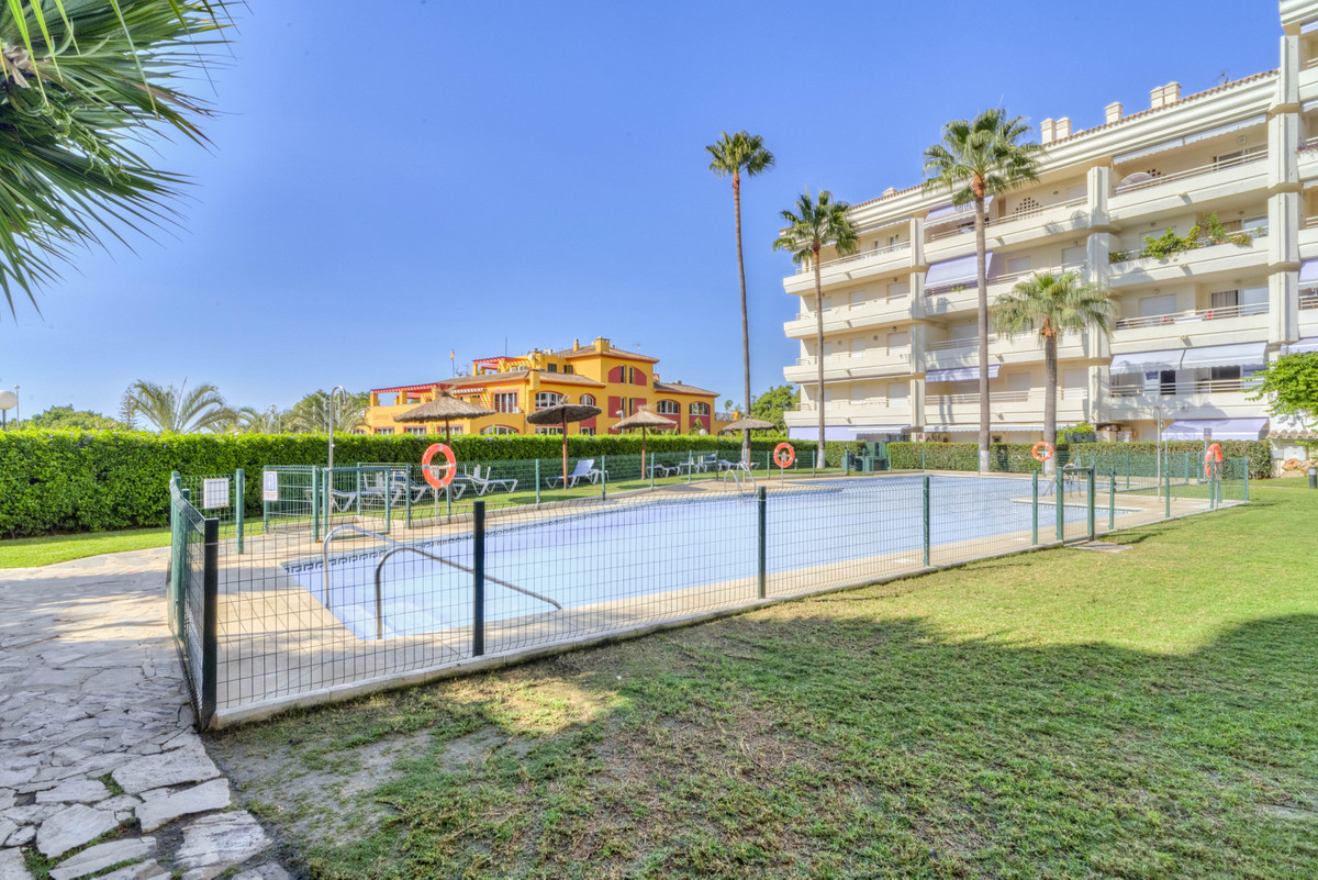 Se vende Apartamento Planta Baja de 1 dormitorios en Costa Del Sol, Málaga, España
