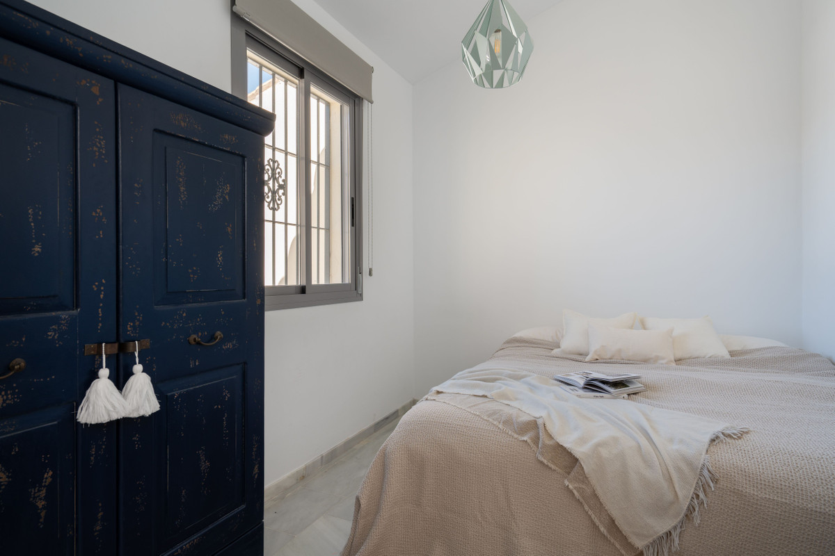 5 Bed Townhouse for sale in Fuengirola Costa Del Sol, Málaga, Spain