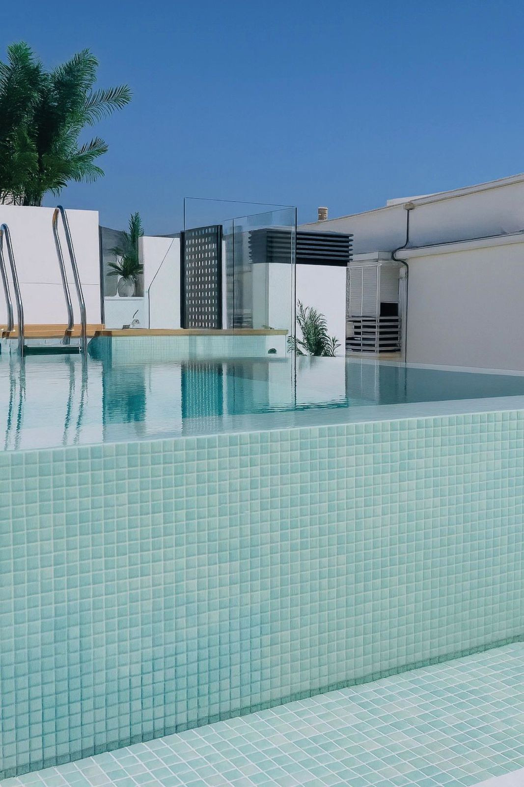 2 Bed Apartment for sale in Estepona Costa Del Sol, Málaga, Spain