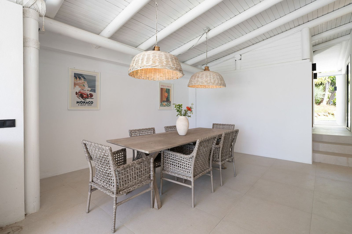 4 Bed Townhouse for sale in Nueva Andalucía Costa Del Sol, Málaga, Spain