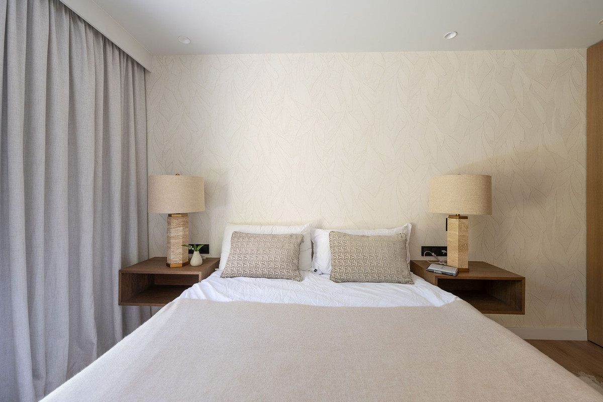 4 Bed Townhouse for sale in Nueva Andalucía Costa Del Sol, Málaga, Spain