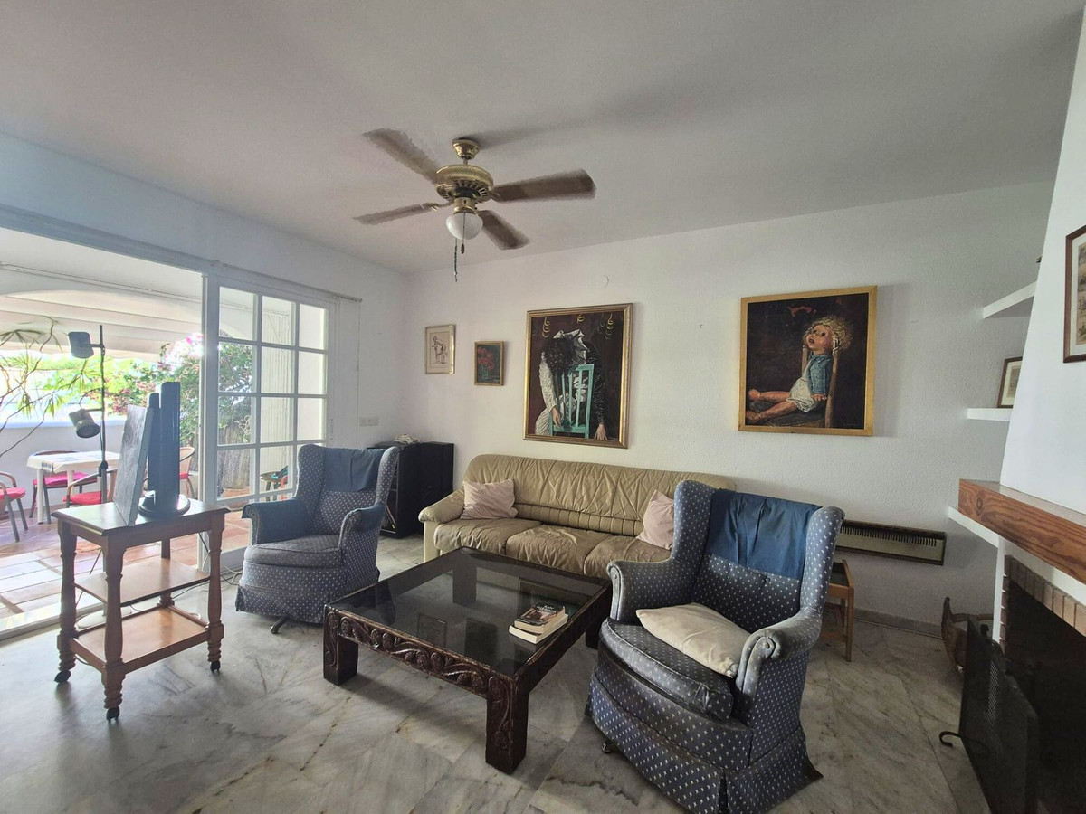 Se vende Adosada de 5 dormitorios en Costa Del Sol, Málaga, España