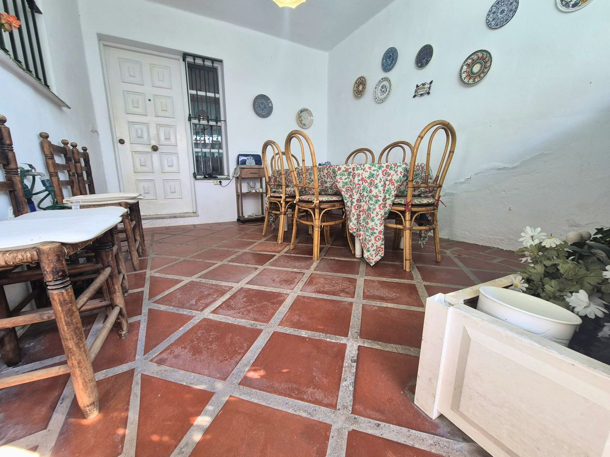 Se vende Adosada de 5 dormitorios en Costa Del Sol, Málaga, España