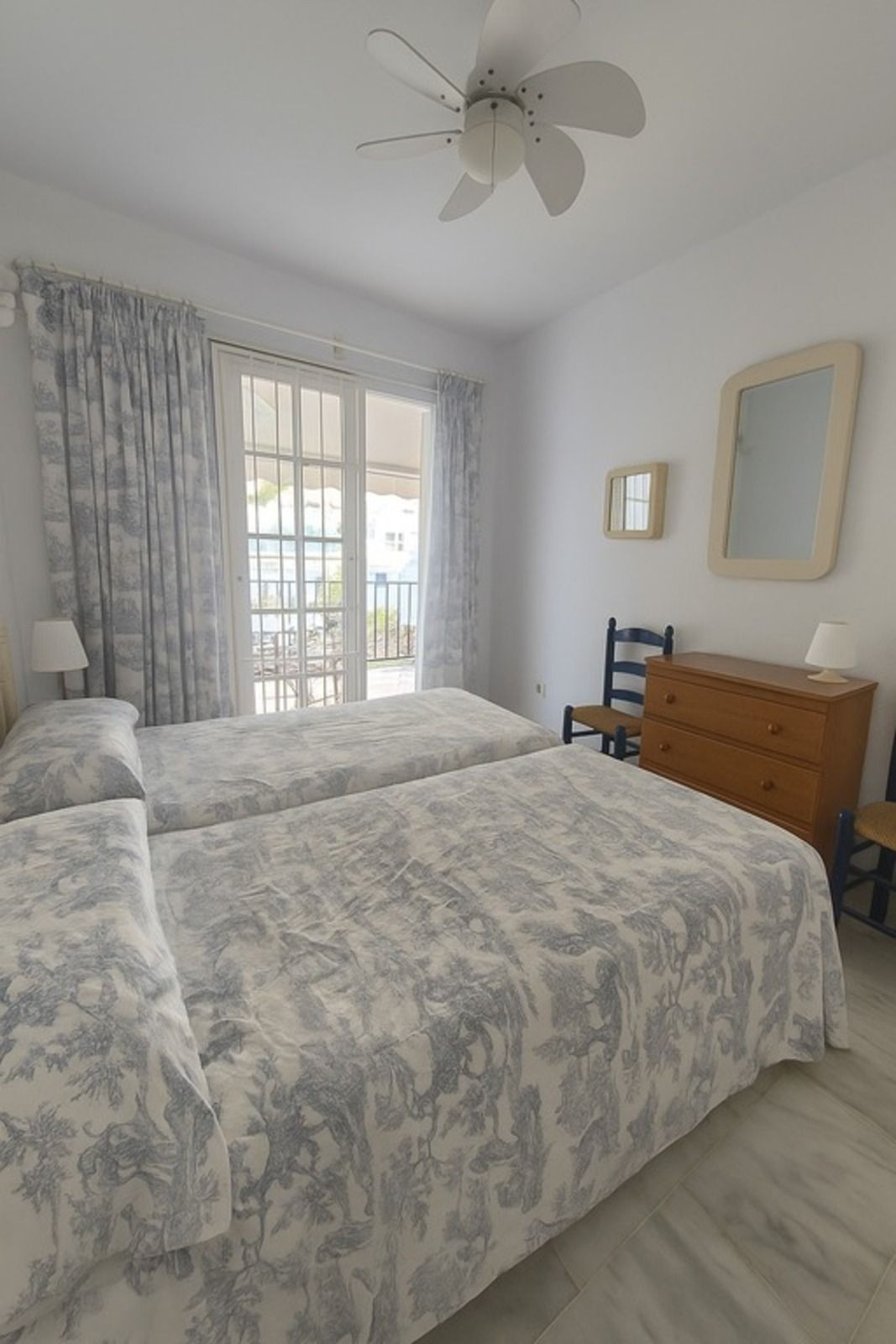 Se vende Adosada de 5 dormitorios en Costa Del Sol, Málaga, España