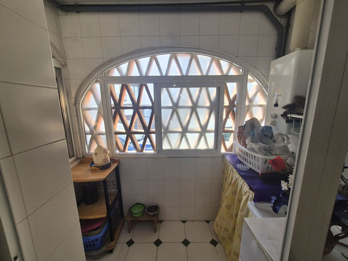 Se vende Adosada de 5 dormitorios en Costa Del Sol, Málaga, España