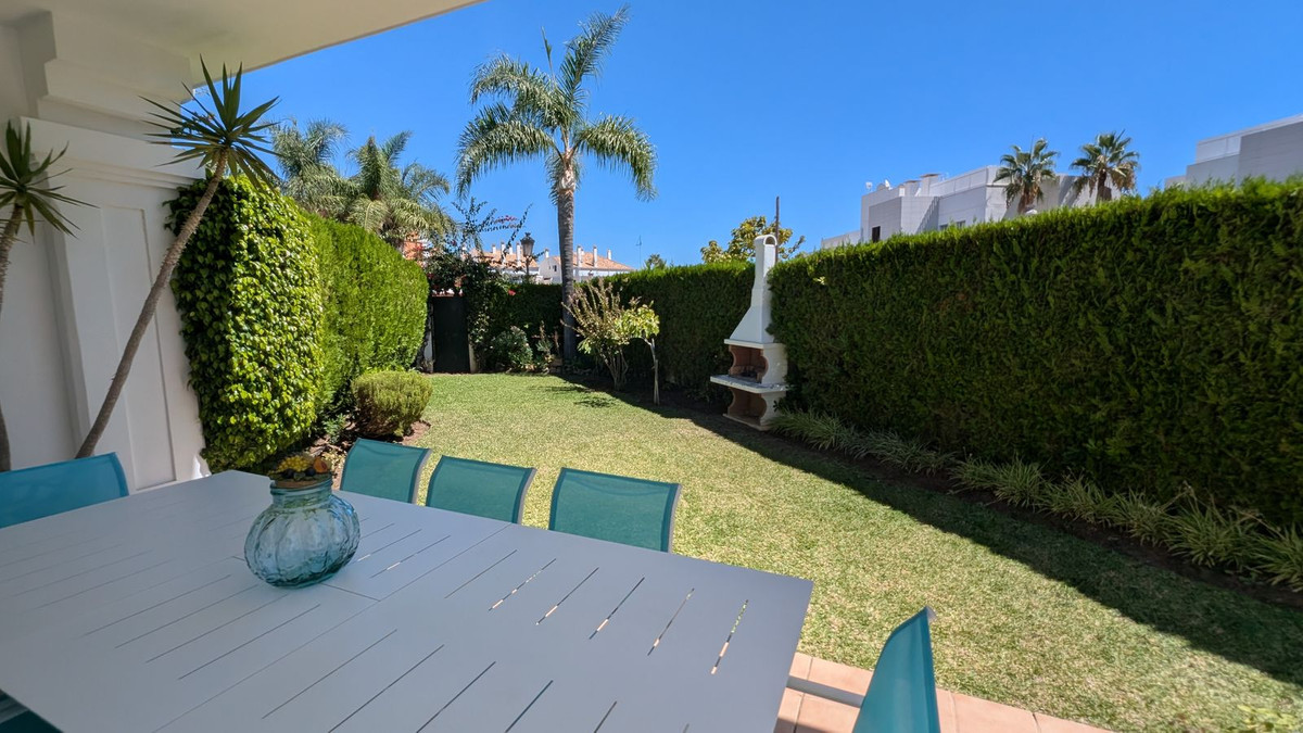 4 Bed Townhouse for sale in San Pedro De Alcántara Costa Del Sol, Málaga, Spain