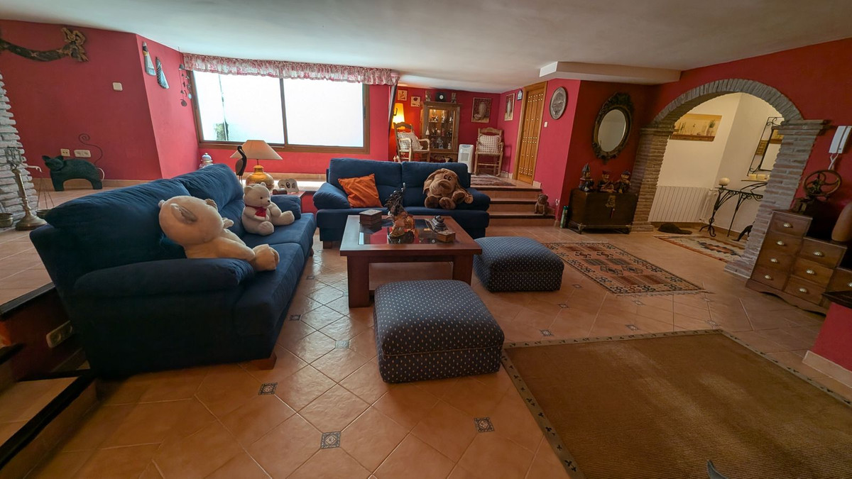 4 Bed Townhouse for sale in San Pedro De Alcántara Costa Del Sol, Málaga, Spain