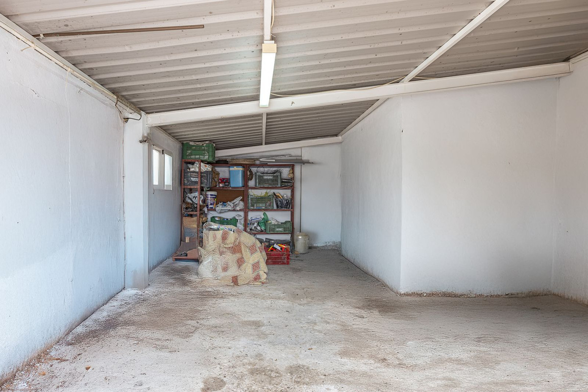 Plots for sale in San Pedro De Alcántara Costa Del Sol, Málaga, Spain