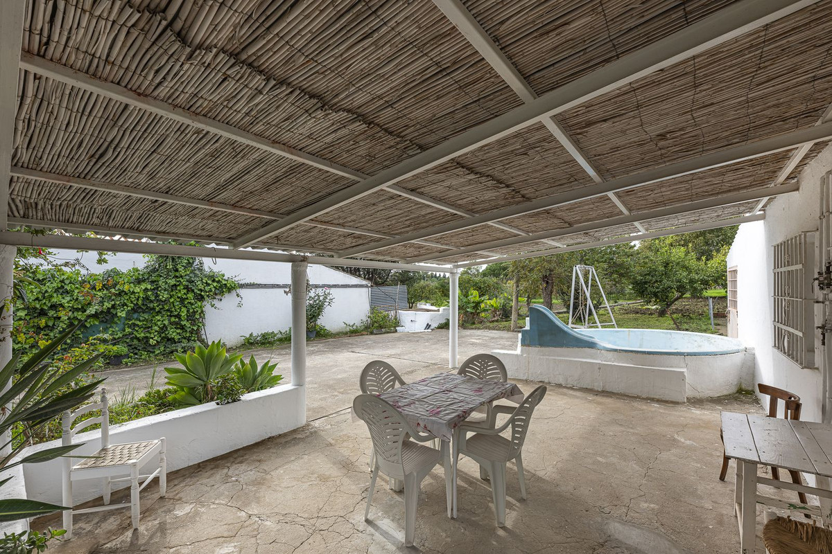 Plots for sale in San Pedro De Alcántara Costa Del Sol, Málaga, Spain