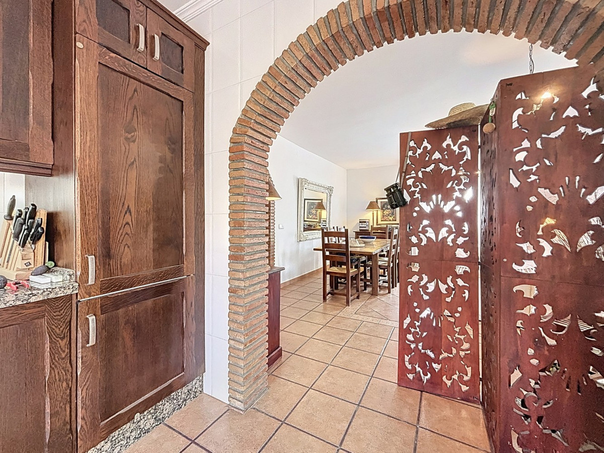 Se vende Villa - Chalet de 3 dormitorios en Costa Del Sol East, Málaga, España