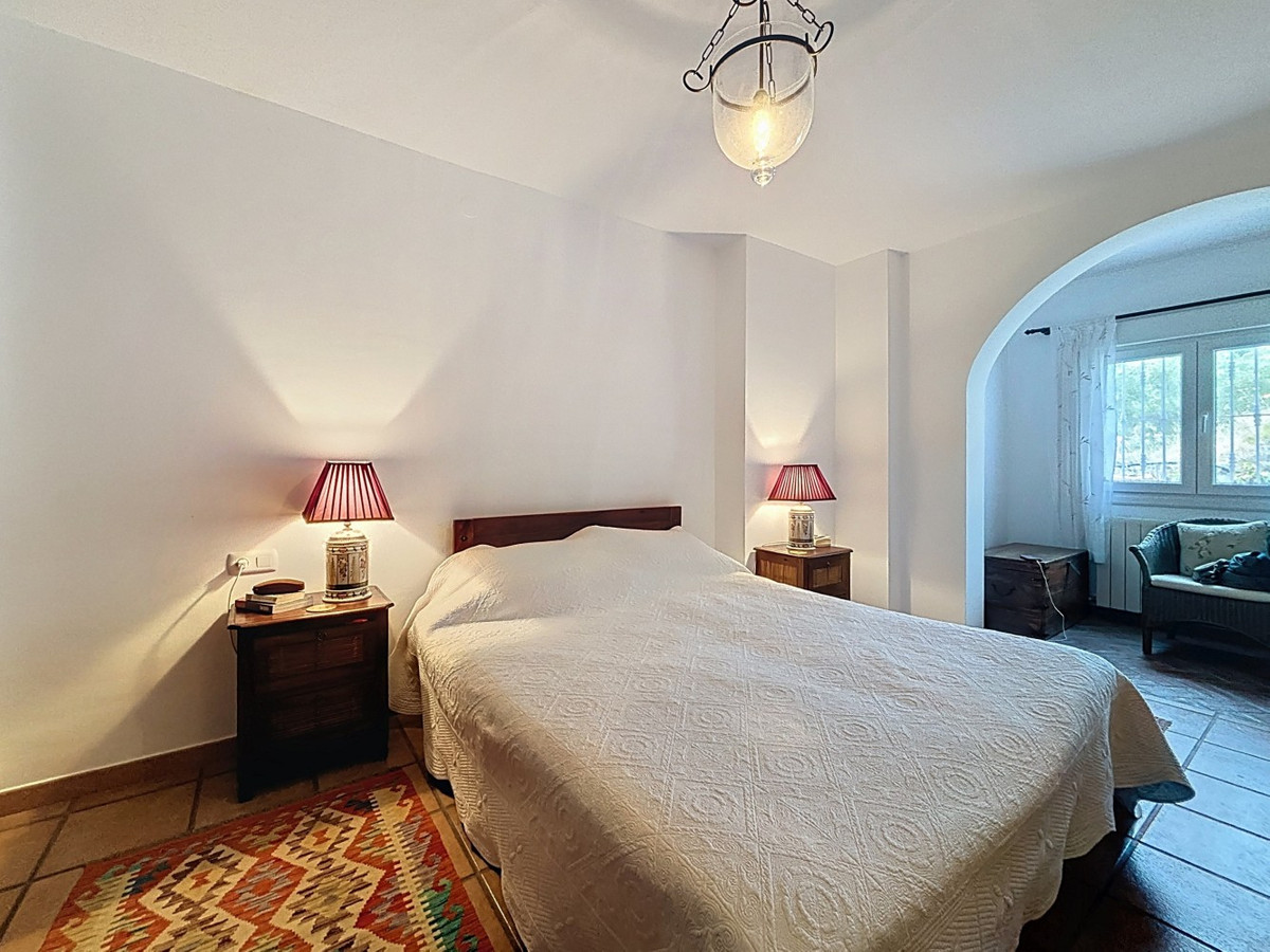 Se vende Villa - Chalet de 3 dormitorios en Costa Del Sol East, Málaga, España