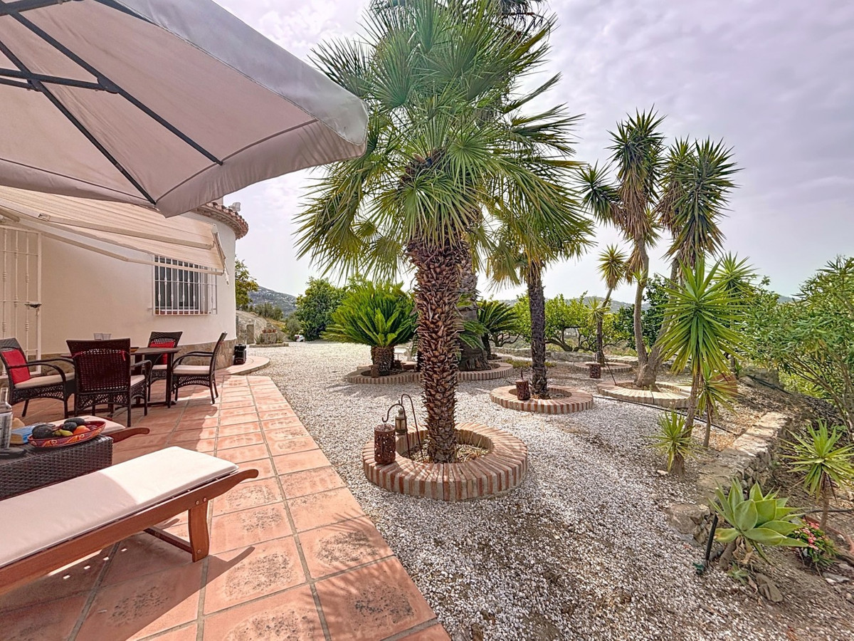 Se vende Villa - Chalet de 3 dormitorios en Costa Del Sol East, Málaga, España