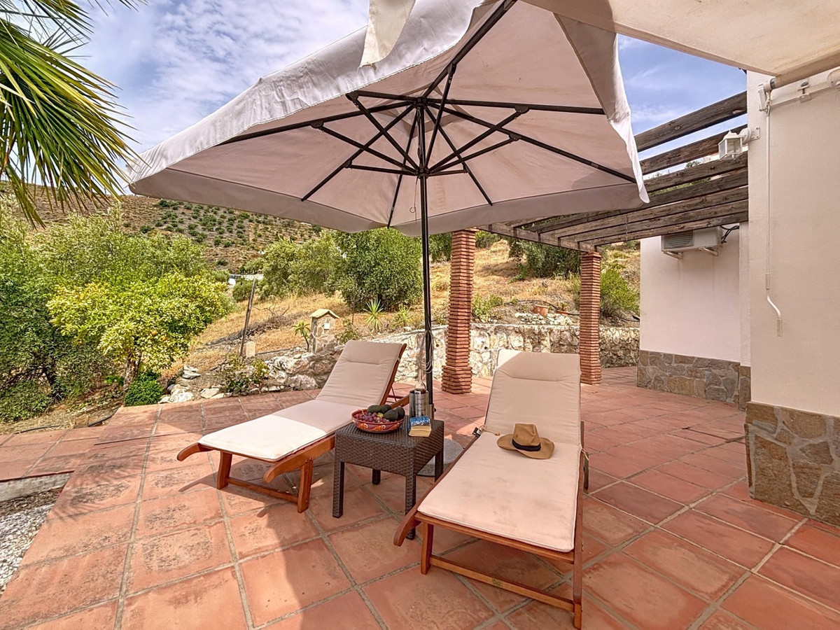 Se vende Villa - Chalet de 3 dormitorios en Costa Del Sol East, Málaga, España