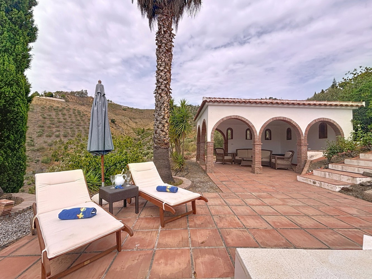 Se vende Villa - Chalet de 3 dormitorios en Costa Del Sol East, Málaga, España