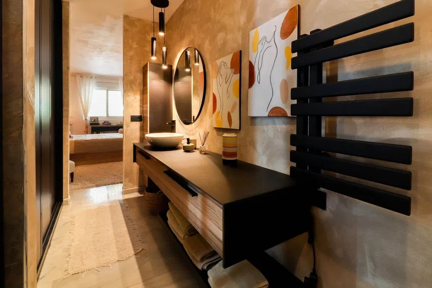 4 Bed Apartment for sale in Nueva Andalucía Costa Del Sol, Málaga, Spain