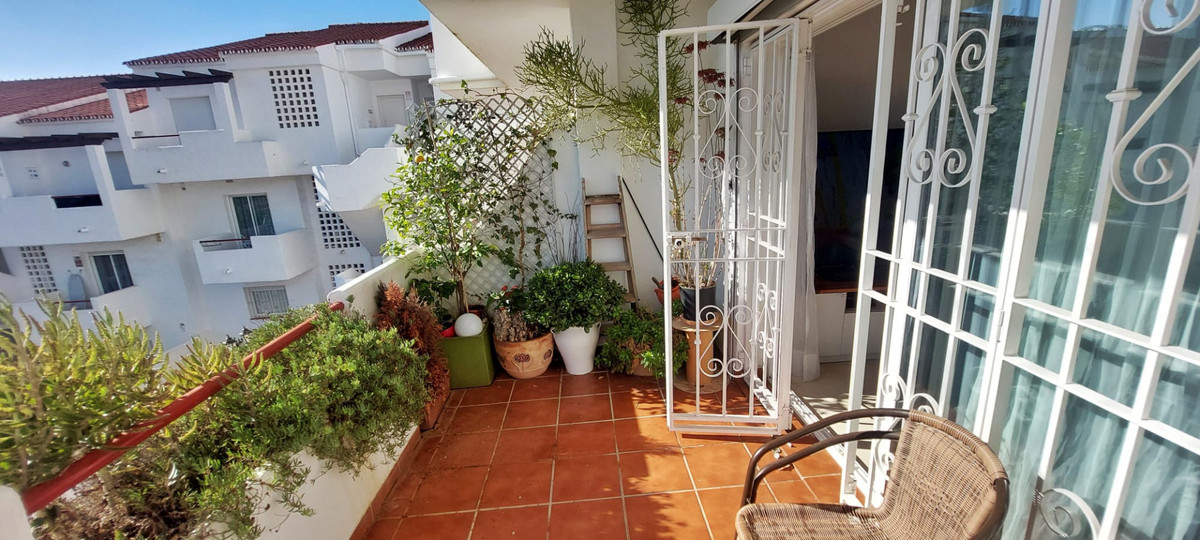 2 Bed Apartment for sale in Bel Air Costa Del Sol, Málaga, Spain