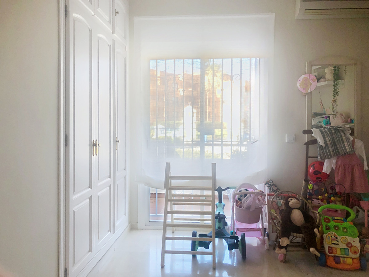 2 Bed Apartment for sale in Bel Air Costa Del Sol, Málaga, Spain