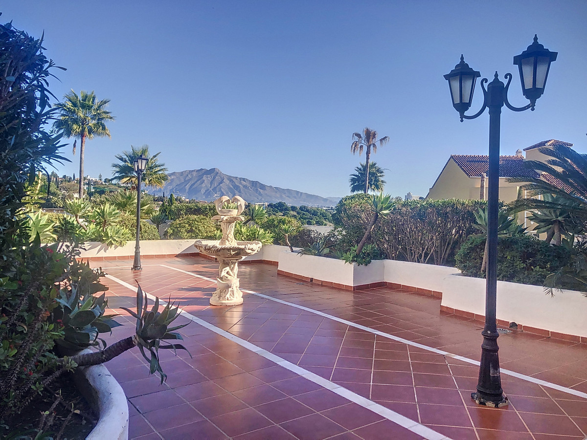 2 Bed Apartment for sale in Bel Air Costa Del Sol, Málaga, Spain