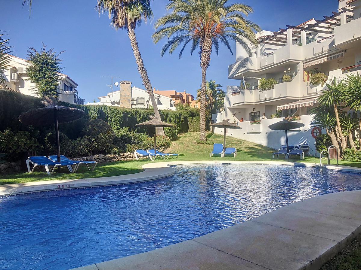 2 Bed Apartment for sale in Bel Air Costa Del Sol, Málaga, Spain