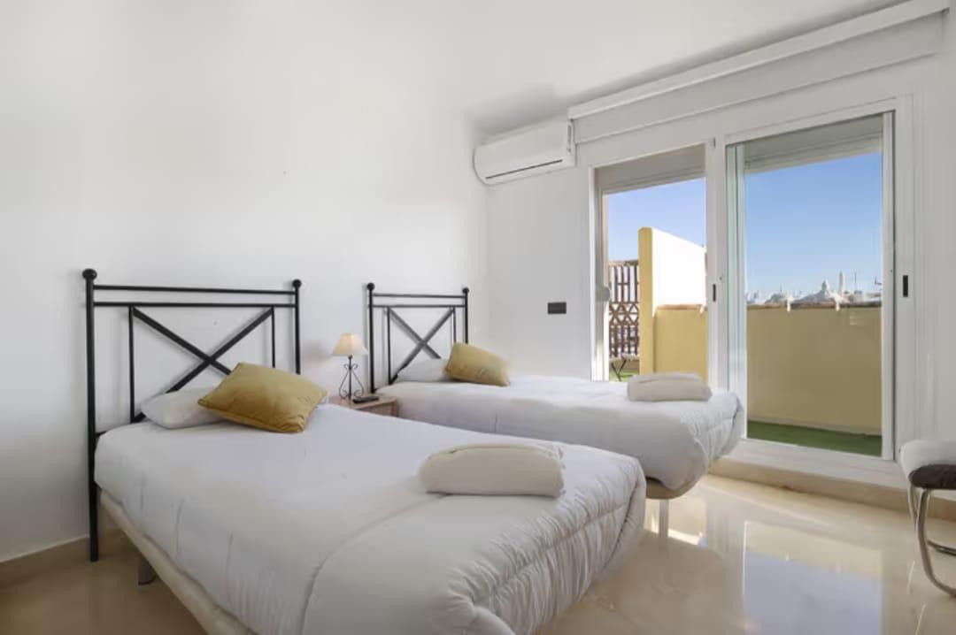 3 Bed Apartment for sale in Benalmadena Costa Del Sol, Málaga, Spain