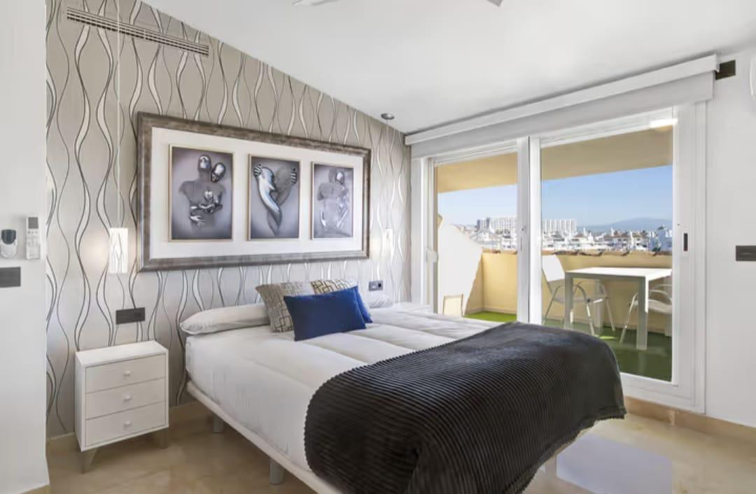 3 Bed Apartment for sale in Benalmadena Costa Del Sol, Málaga, Spain