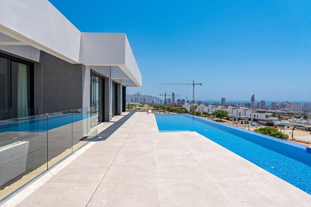 4 Bed Townhouse for sale in Finestrat Costa Blanca, Alicante, Spain
