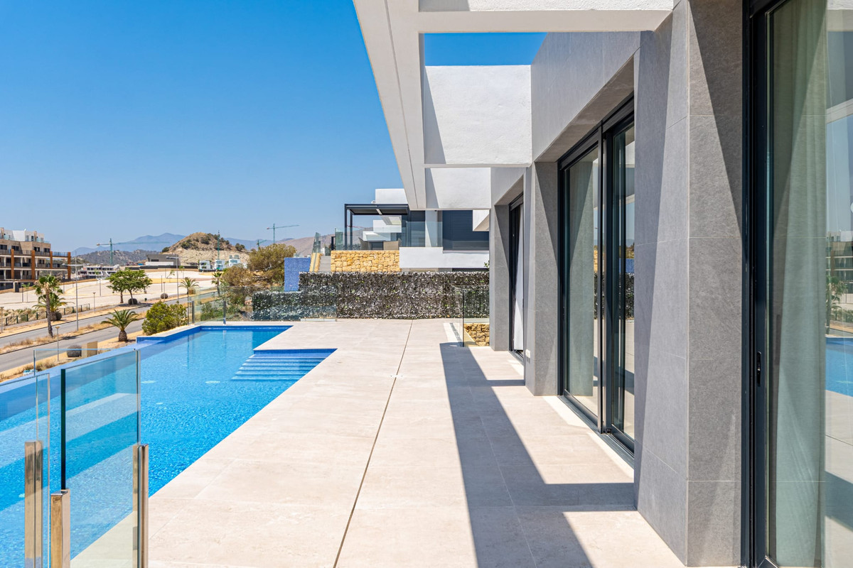 4 Bed Townhouse for sale in Finestrat Costa Blanca, Alicante, Spain