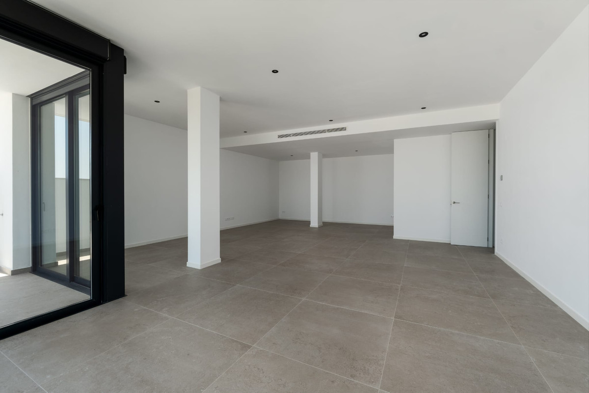 4 Bed Townhouse for sale in Finestrat Costa Blanca, Alicante, Spain