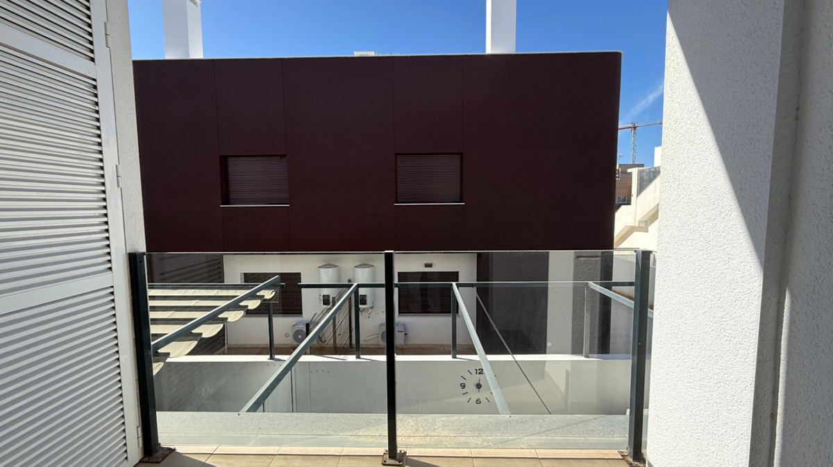 Se vende Ático de 2 dormitorios en Costa Blanca, Alicante, España