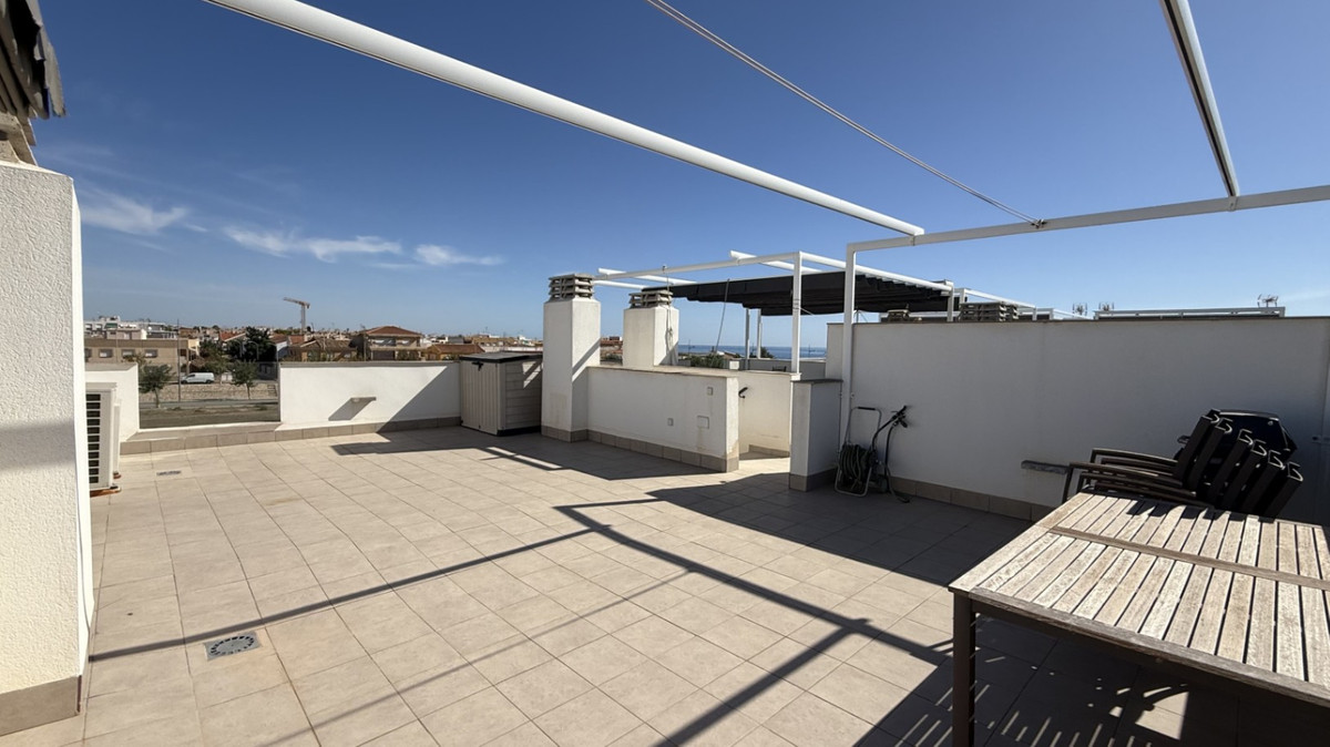 Se vende Ático de 2 dormitorios en Costa Blanca, Alicante, España