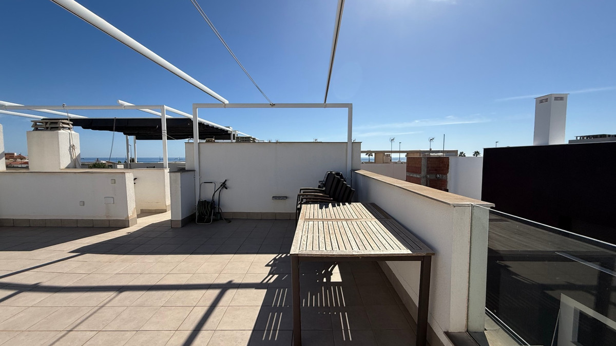 Se vende Ático de 2 dormitorios en Costa Blanca, Alicante, España