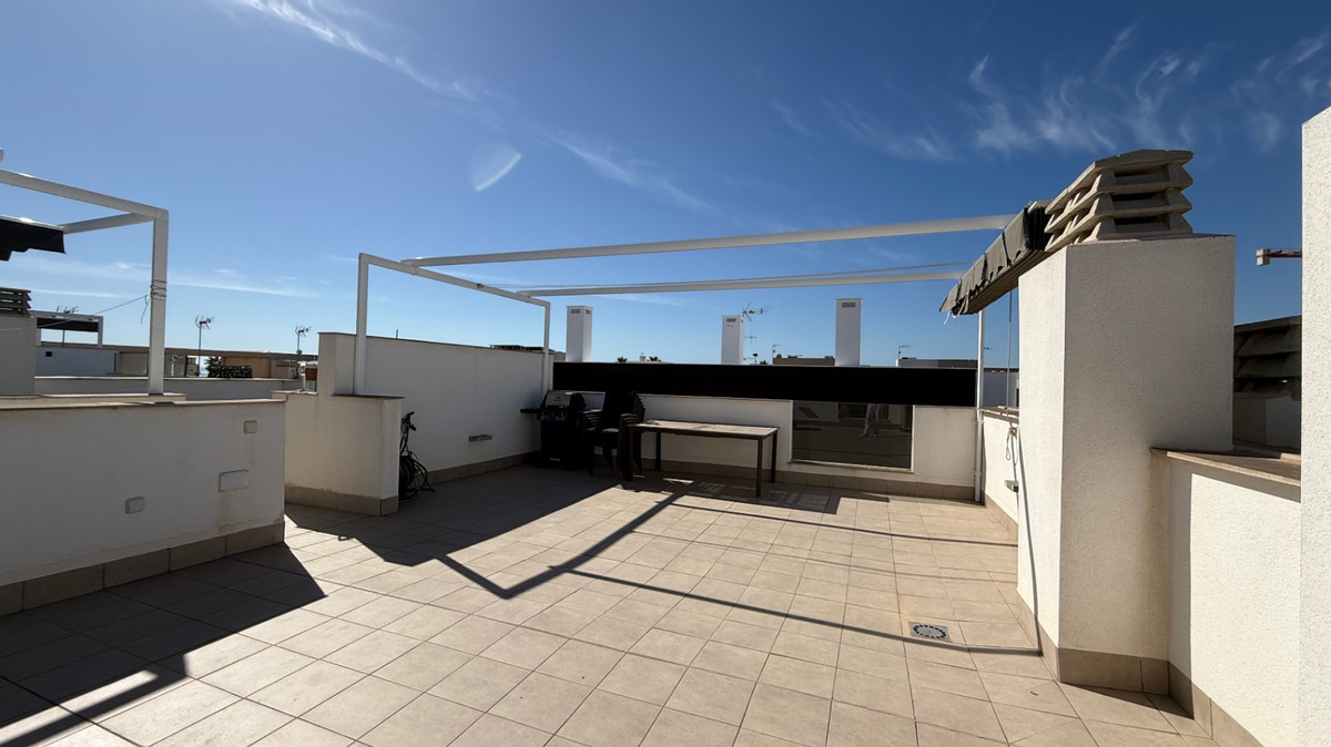 Se vende Ático de 2 dormitorios en Costa Blanca, Alicante, España