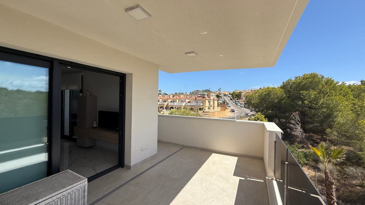 Se vende Apartamento Planta Media de 2 dormitorios en Costa Blanca, Alicante, España