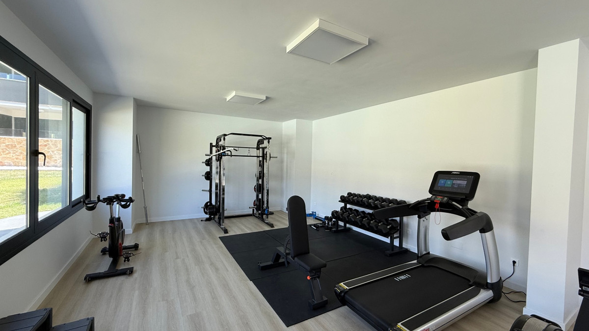 Se vende Apartamento Planta Media de 2 dormitorios en Costa Blanca, Alicante, España