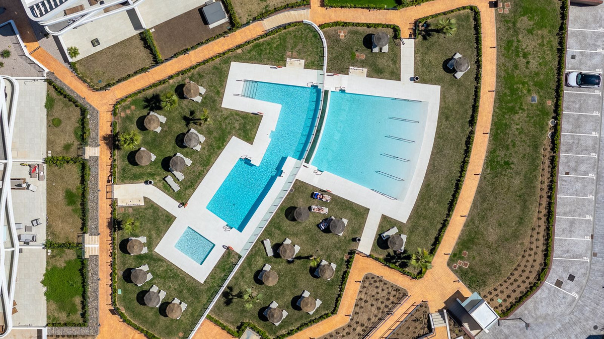 4 Bed Apartment for sale in Higueron Costa Del Sol, Málaga, Spain