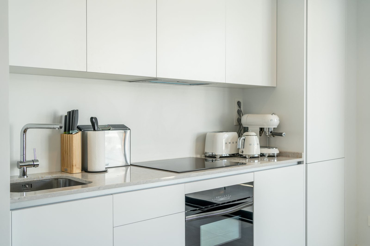 4 Bed Apartment for sale in Higueron Costa Del Sol, Málaga, Spain