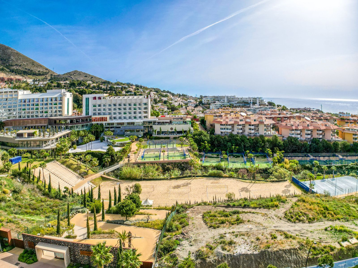 4 Bed Apartment for sale in Higueron Costa Del Sol, Málaga, Spain