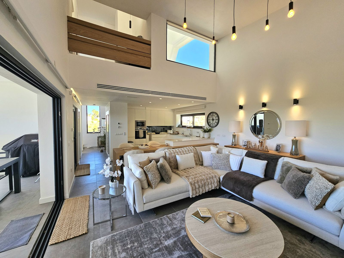 3 Bed Townhouse for sale in Mijas Costa Del Sol, Málaga, Spain