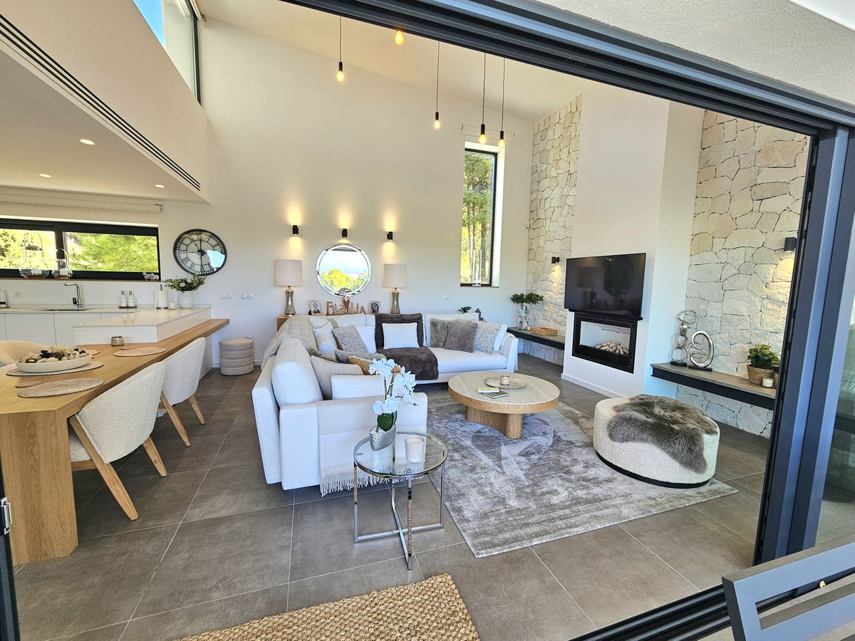 3 Bed Townhouse for sale in Mijas Costa Del Sol, Málaga, Spain