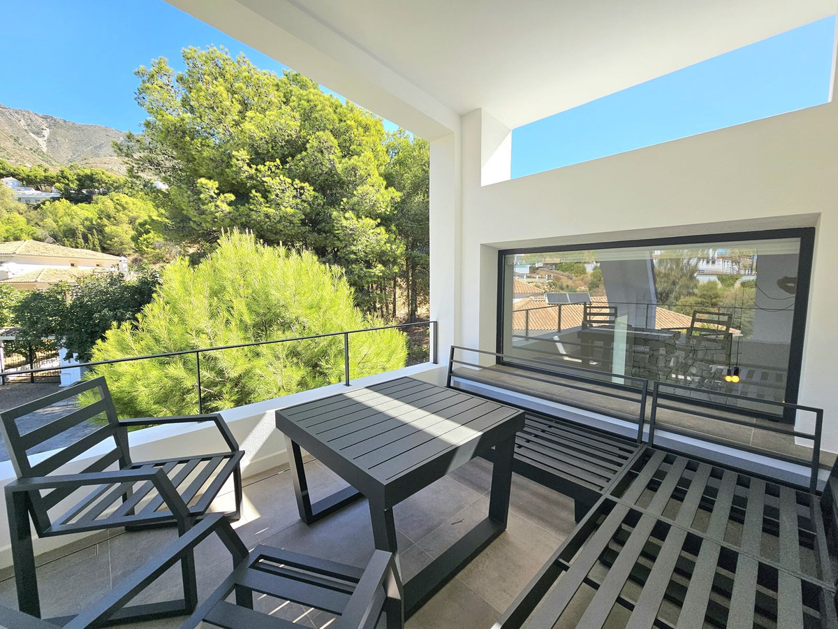 3 Bed Townhouse for sale in Mijas Costa Del Sol, Málaga, Spain