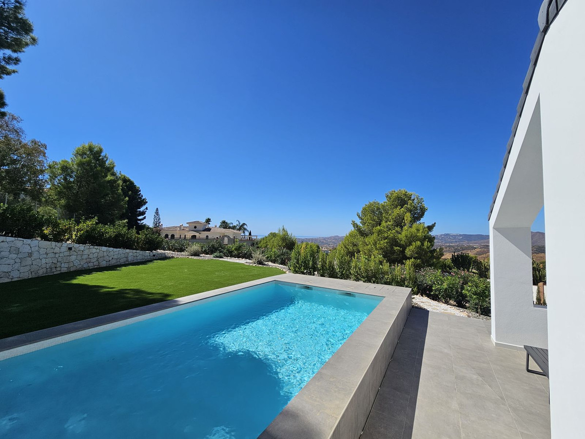 3 Bed Townhouse for sale in Mijas Costa Del Sol, Málaga, Spain