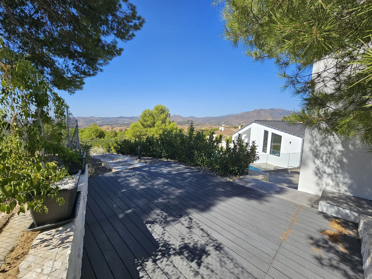 3 Bed Townhouse for sale in Mijas Costa Del Sol, Málaga, Spain
