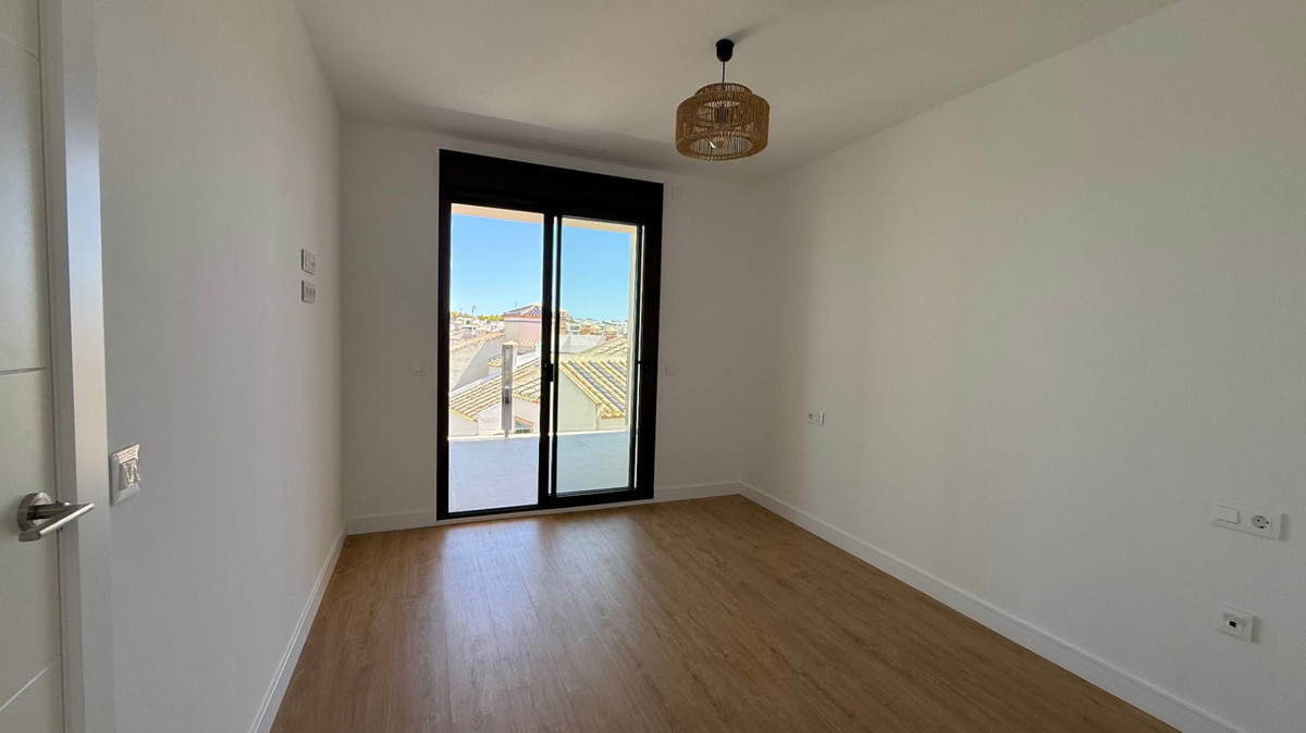 Se vende Ático de 2 dormitorios en Costa Blanca, Alicante, España
