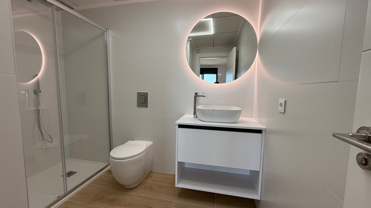 Se vende Ático de 2 dormitorios en Costa Blanca, Alicante, España