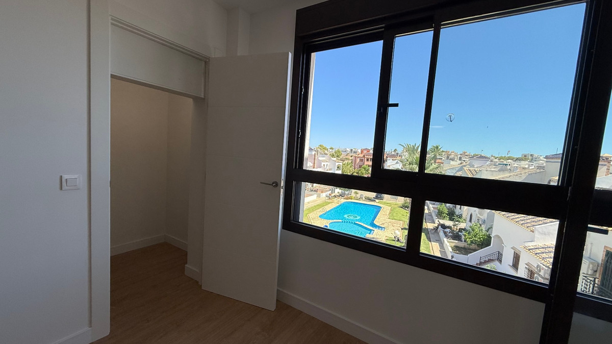Se vende Ático de 2 dormitorios en Costa Blanca, Alicante, España